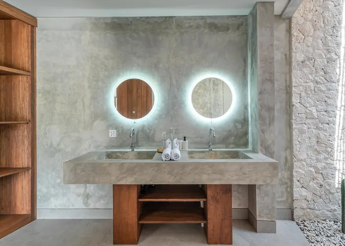 Villa Casa Solo - Chic Industrial 1br Close To Pererenan Canggu (Bali)