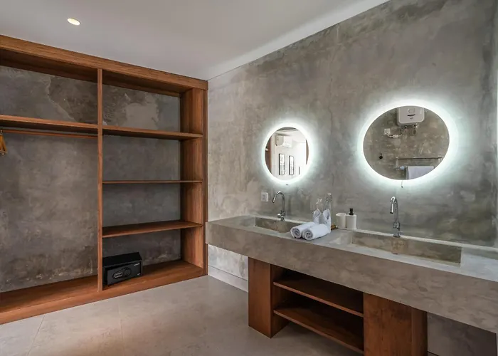 Villa Casa Solo - Chic Industrial 1br Close To Pererenan