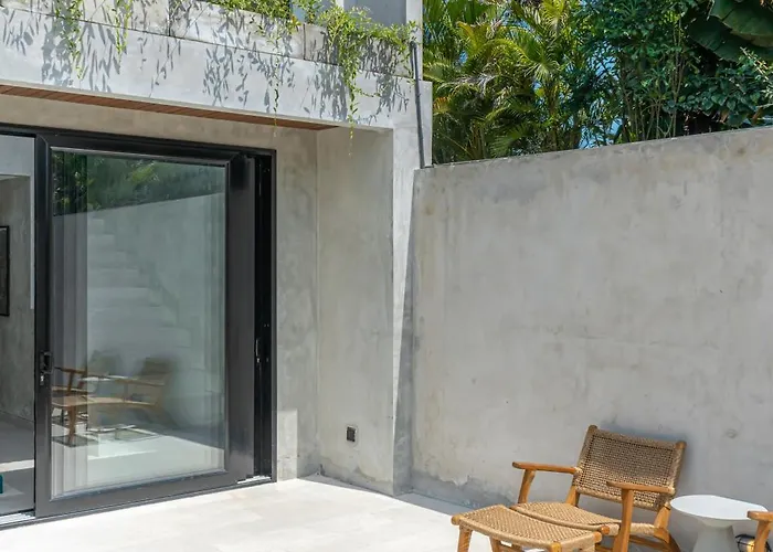 Villa Casa Solo - Chic Industrial 1br Close To Pererenan *